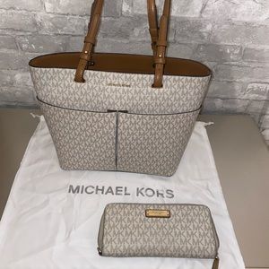 Michael Kors purse and wallet